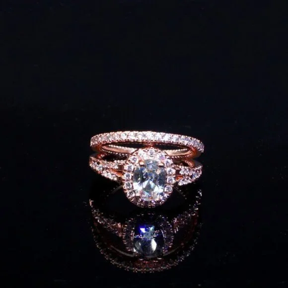 NEW 2PC/Set Oval Diamond Halo Rose Gold Ring